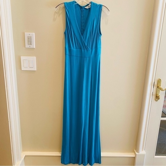 Trina Turk Sleeveless V Neck Jumpsuit Walkthrough Blue Size 2 - Picture 1 of 5